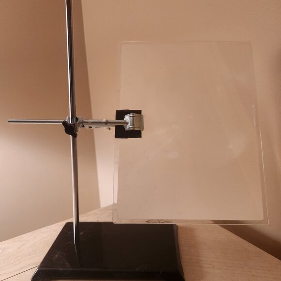 Magnifying Glass Sheet With Adjustable Stand For Reading, Crafts and Hobbies - Picture 2 of 3